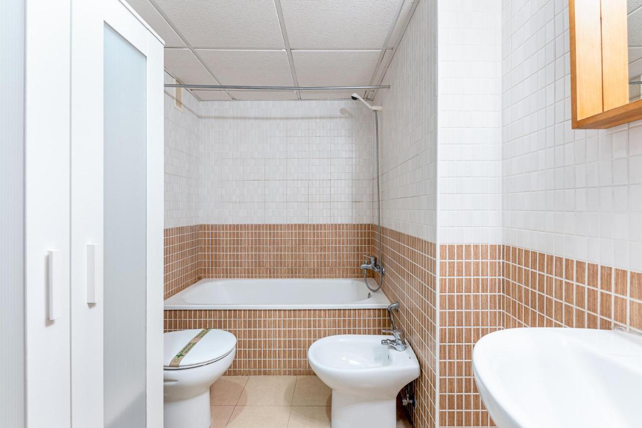 797 Holiday Rentals -Piso Con Terraza Y Vistas En La Nogalera 토레몰리노스 외부 사진