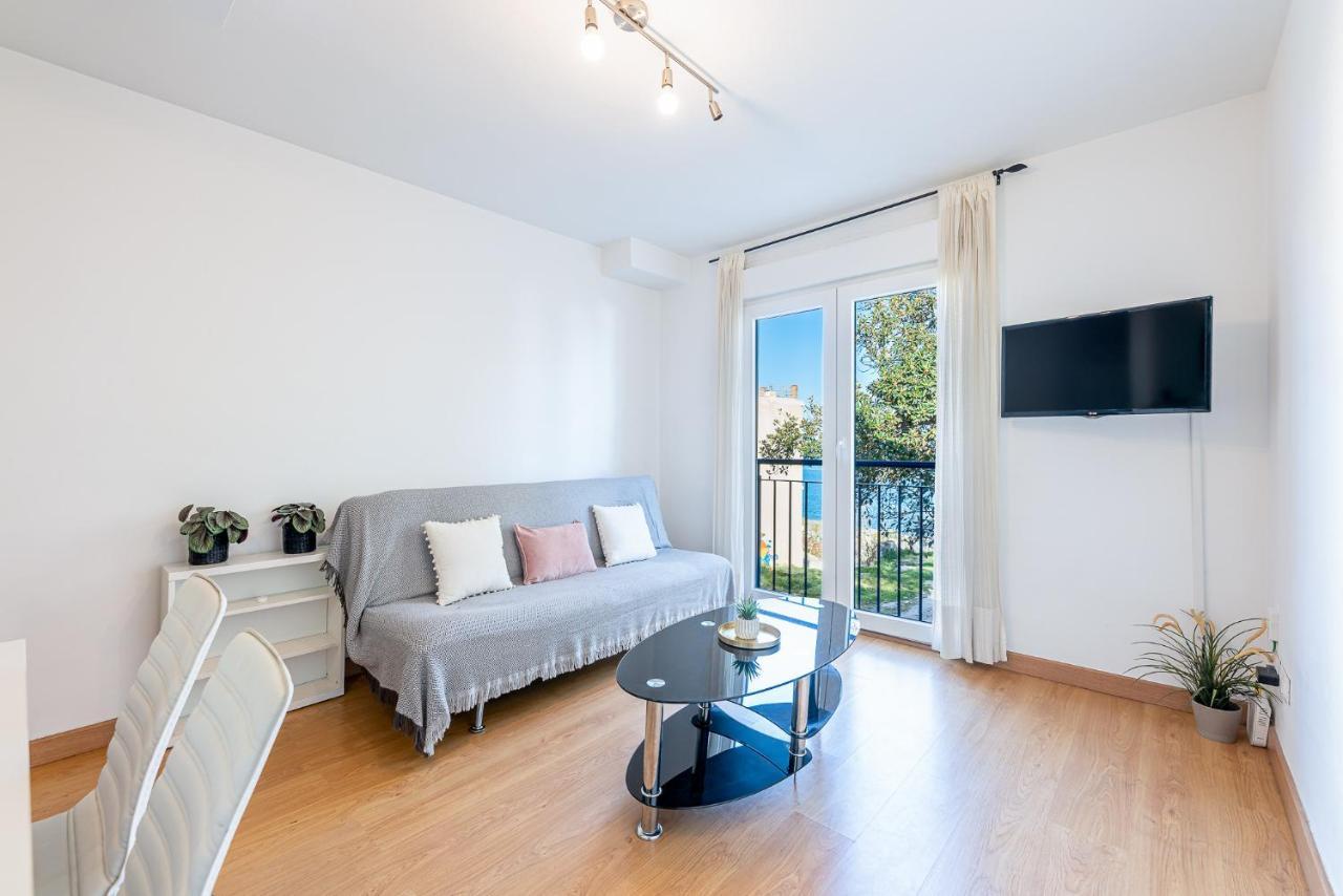 797 Holiday Rentals -Piso Con Terraza Y Vistas En La Nogalera 토레몰리노스 외부 사진