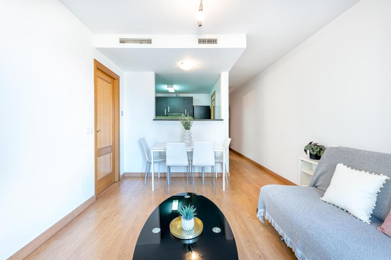 797 Holiday Rentals -Piso Con Terraza Y Vistas En La Nogalera 토레몰리노스 외부 사진